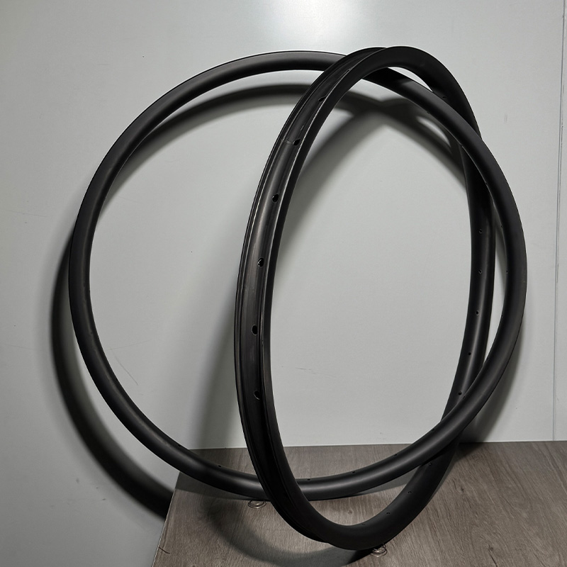 2-piece 29 inch Carbon Mountai - Mountain Biking Trails recension och pris